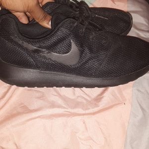 Roshe Nike